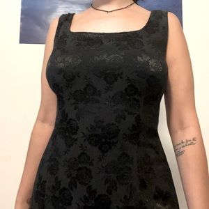 Vintage Y2K 90’s black floral square neck mini dress size 6